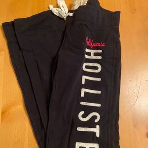 NAVY BLUE HOLLISTER SWEATPANTS